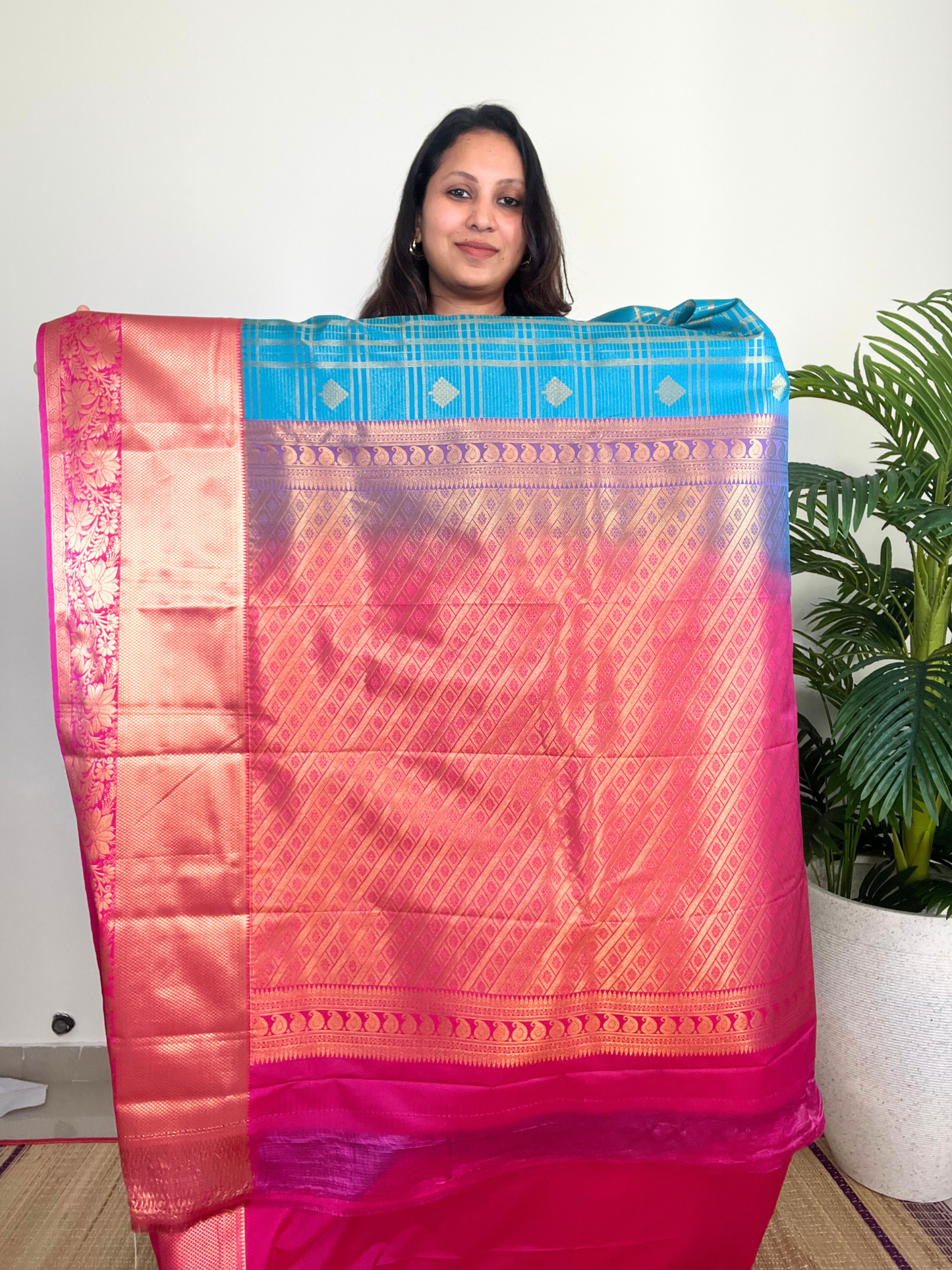Blue and Pink - Kattam - Kanchipuram Silk Saree