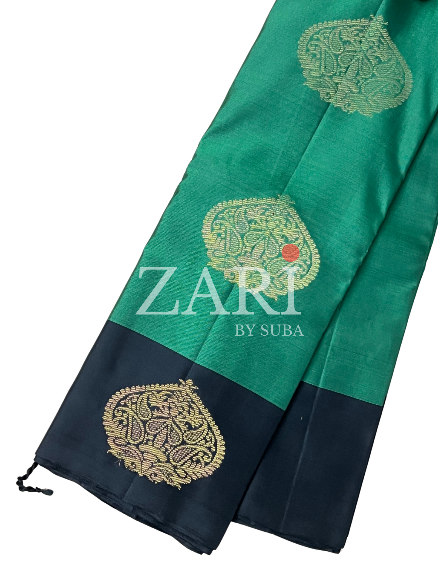 EMERALD NIGHT - Pure Kanchipuram Silk Saree