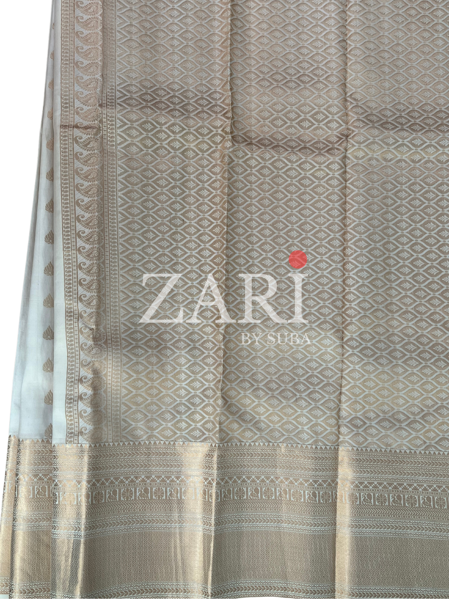 IVORY RADIANCE - Pure Kanchipuram Silk Saree