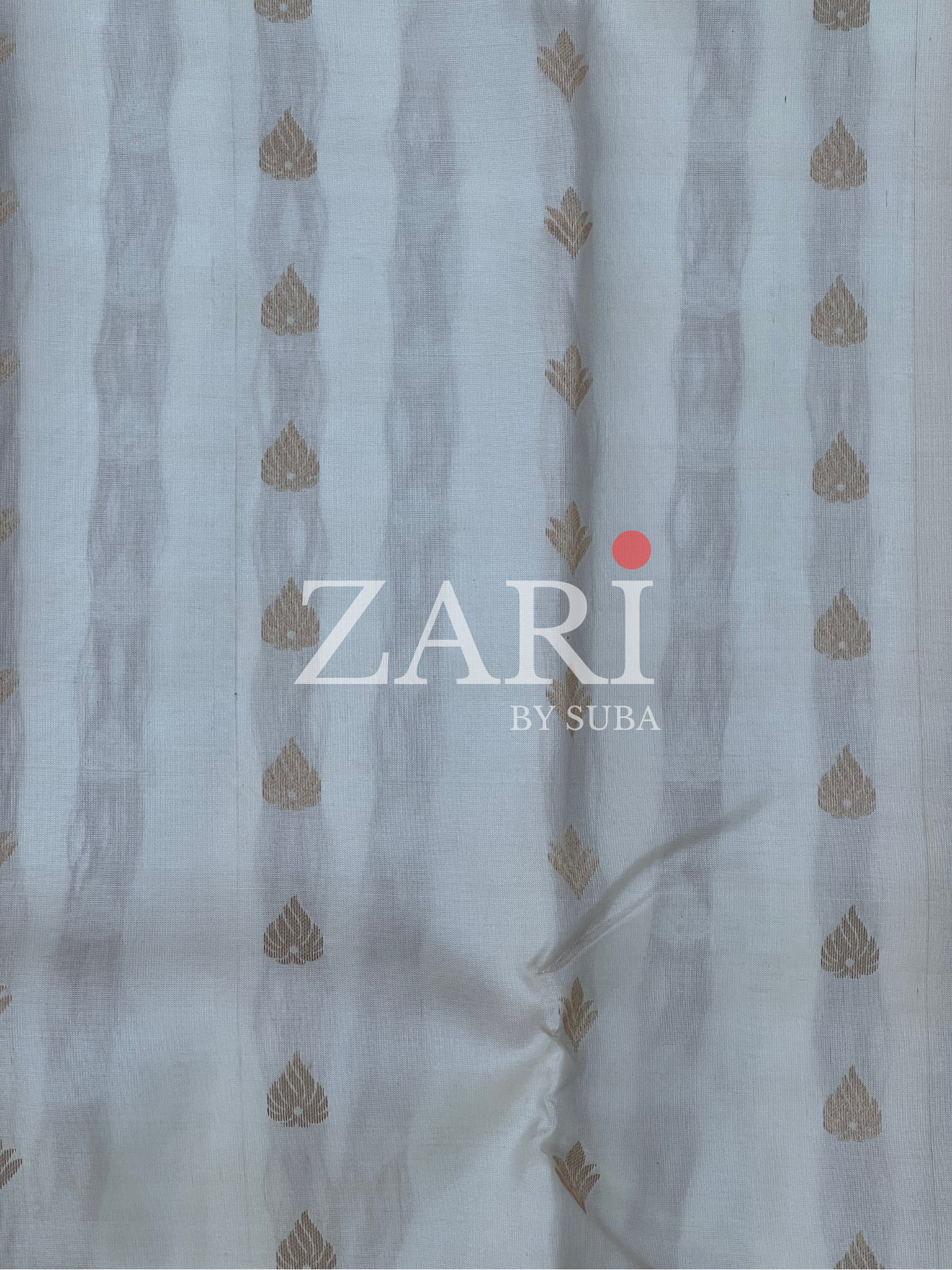 IVORY RADIANCE - Pure Kanchipuram Silk Saree