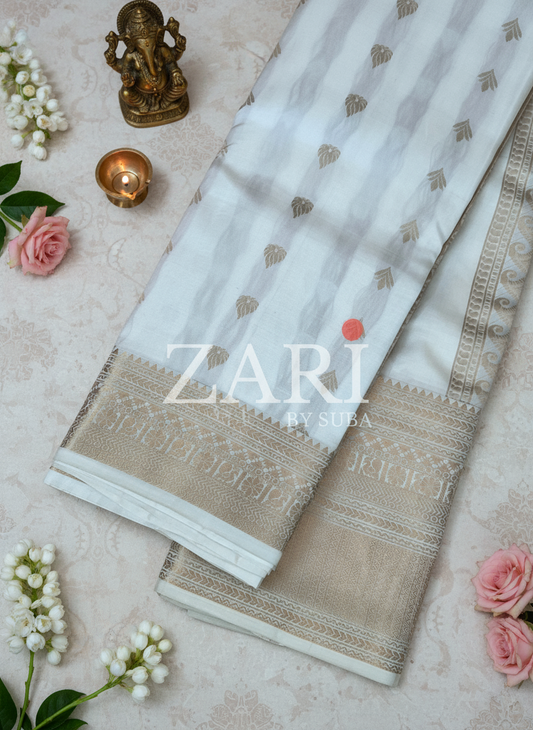 IVORY RADIANCE - Pure Kanchipuram Silk Saree