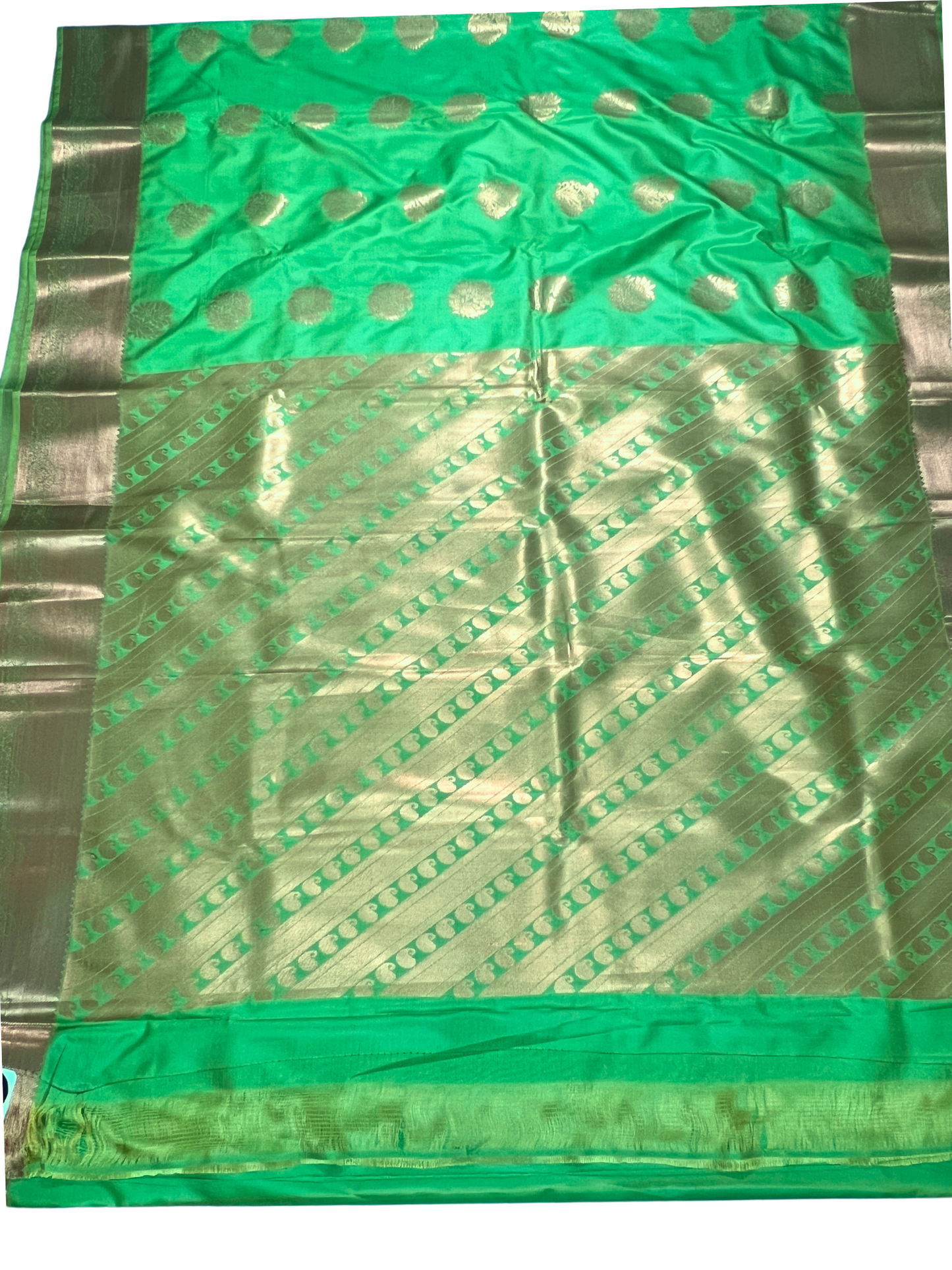 Green and Gold - Kattam - Semi Kanchipuram Silk Saree