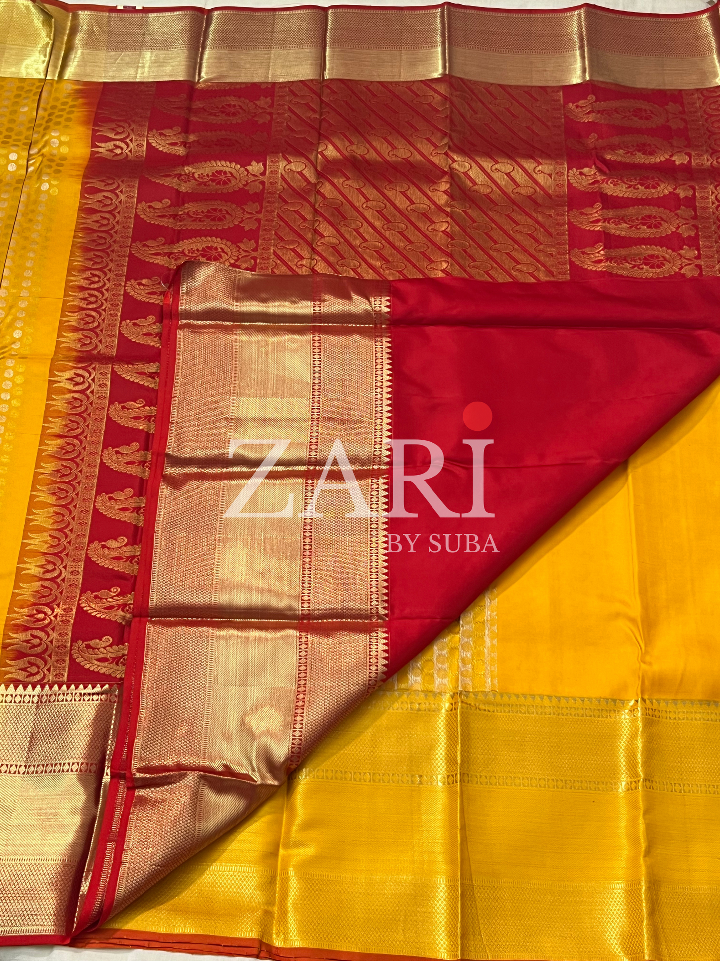 GOLDEN CASCADE - Pure Kanchipuram Silk Saree