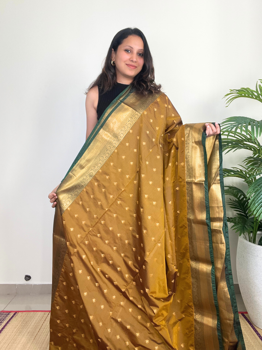 Henna Green and Dark Green - Premium Soft Silk Saree