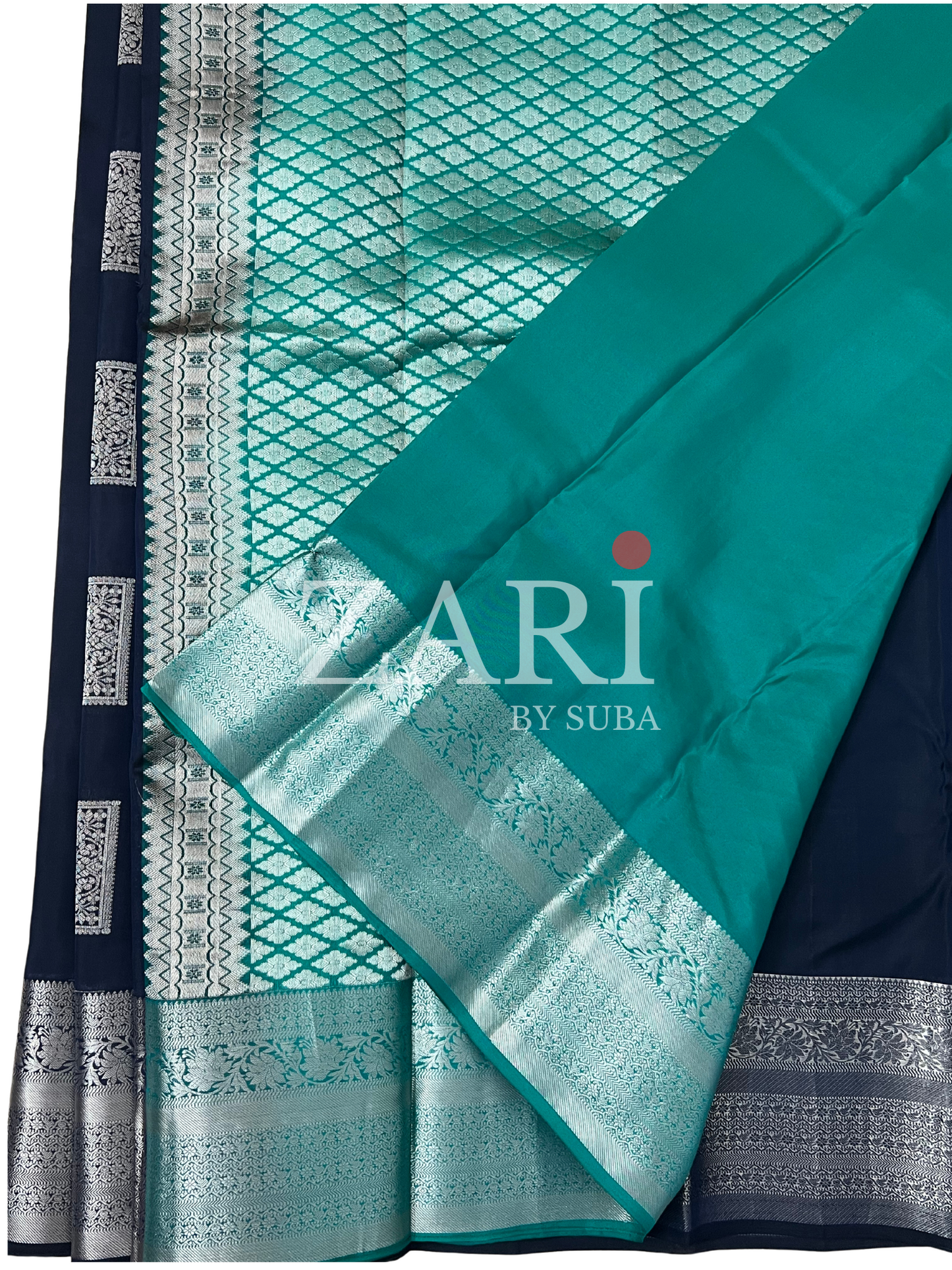 SILVER NIGHT BREEZE - Pure Kanchipuram Soft Silk Saree